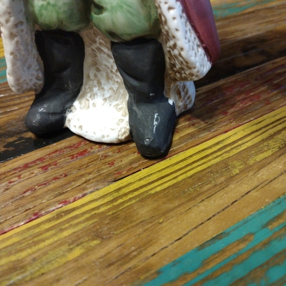 5 Vintage Porcelain Santa Figurines 7.5